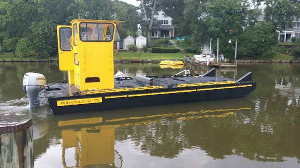 Plastic Boats - Boats for Fisheries Work Boats for Canals